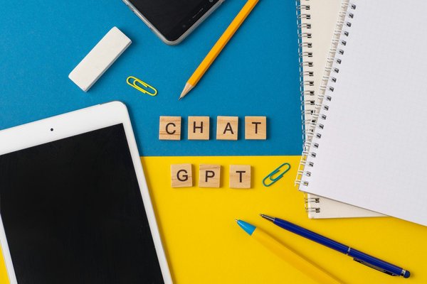 Découvrez chatgpt : l'assistant virtuel gratuit à explorer en français